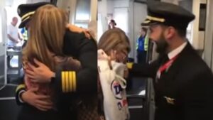 Mamma prende un aereo e scopre che il pilota è suo figlio (VIDEO)