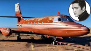 Il jet di lusso di Elvis Presley, un simbolo conservato in mezzo al deserto (VIDEO)